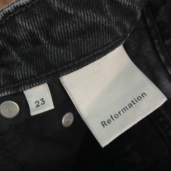 Reformation - Julia High Cigarette Jean - Size 23- Black Distressed - Picture 8 of 10